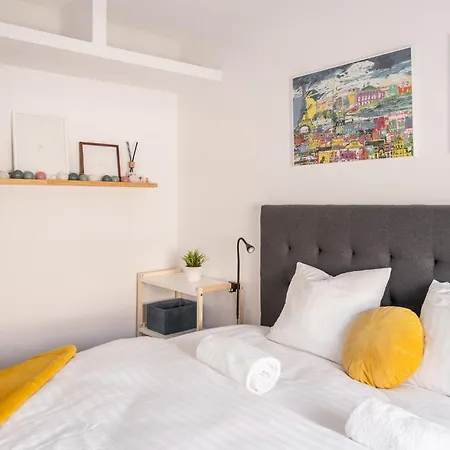Apartment Rentplanet - Nowowiejska *