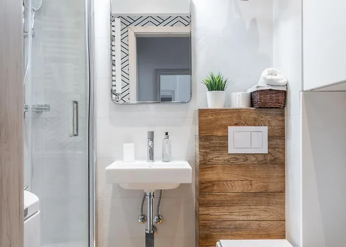 Rentplanet - Nowowiejska *